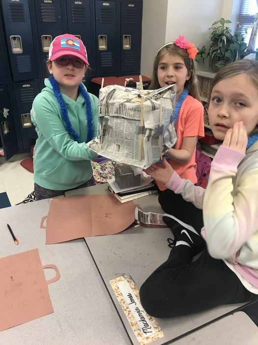 4th Graders build shelters